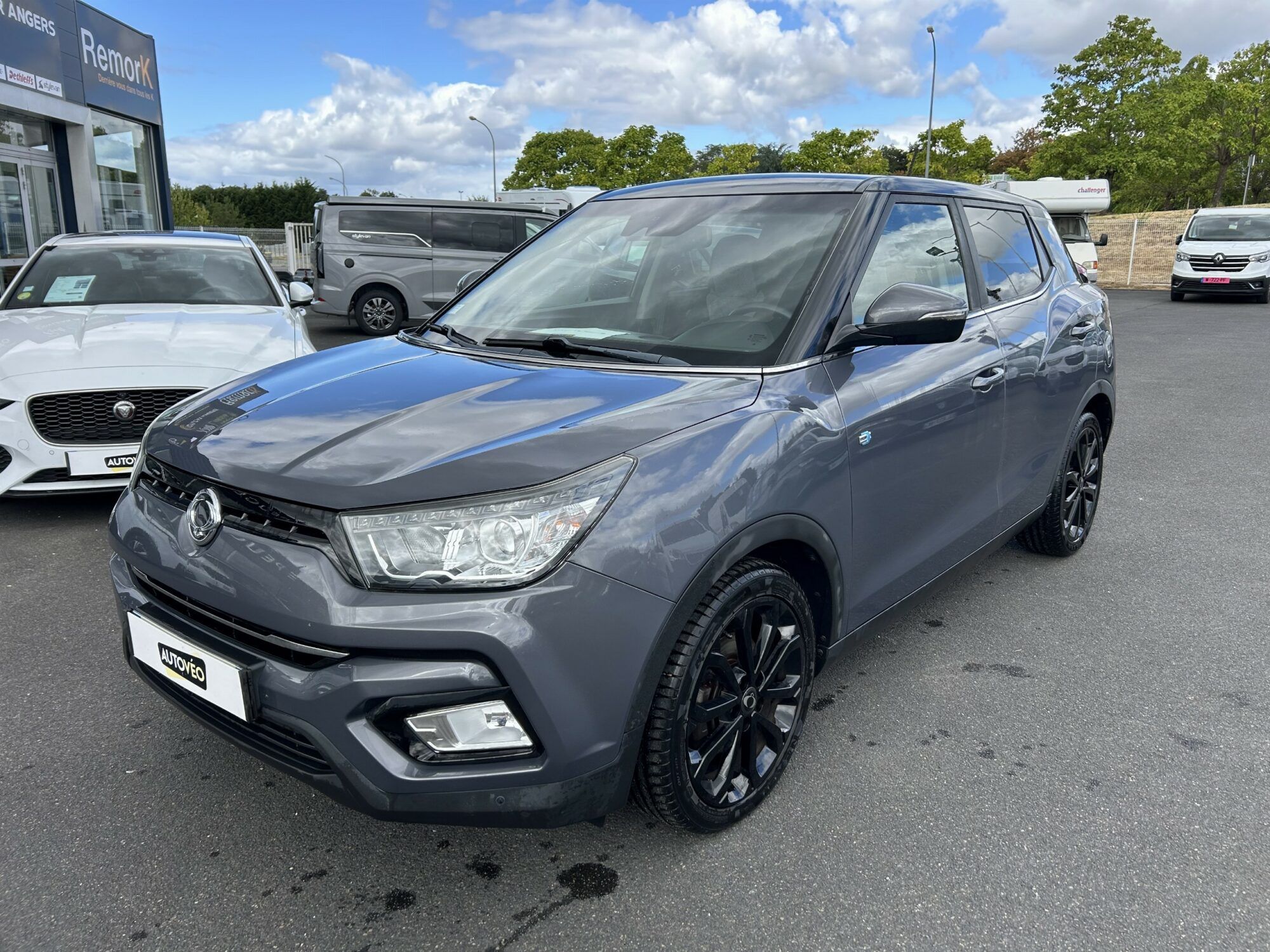 Ssangyong  160 e-XDi M/T Sport Bi-Ton Safety Pack